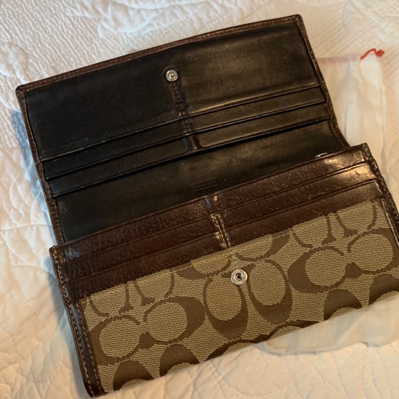 Coach signature khaki wallet with brown leather - Picture 2 of 5